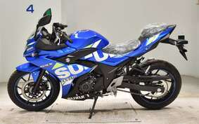 SUZUKI GSX250RA DN11A