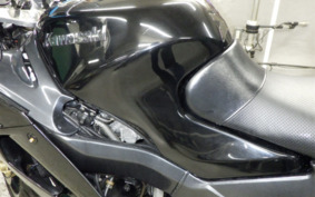 KAWASAKI ZZ1100 NINJA R Gen.2 2000 ZXT10D