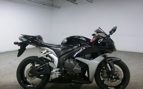 HONDA CBR600RR 2010 PC40