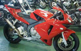 HONDA CBR600RR 2003 PC37