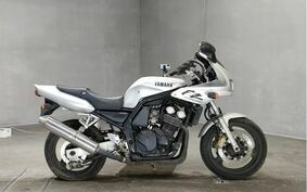 YAMAHA FZ400 1997 4YR