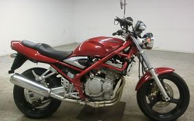 SUZUKI BANDIT 250 GJ77A