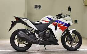 HONDA CBR250R A MC41