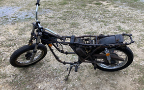 KAWASAKI KH400 1979 S3F