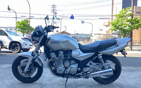 YAMAHA XJR1300 2002 RP03J