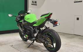 KAWASAKI ZX-25R ZX250E