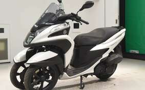 YAMAHA TRICITY 125 SE82J