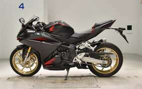 HONDA CBR250RR A MC51