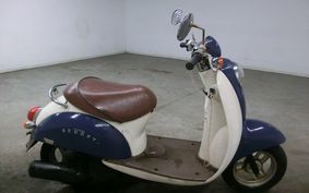 HONDA CREA SCOOPY I AF55