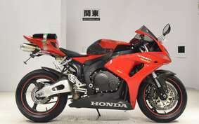 HONDA CBR1000RR 2006 SC57