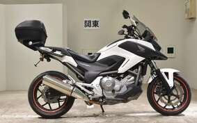 HONDA NC 700 X LD A 2013 RC63