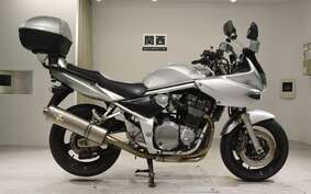 SUZUKI BANDIT 1200 S 2005 GV77A