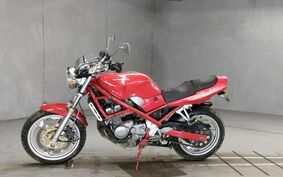 SUZUKI BANDIT 250 GJ74A