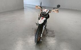 YAMAHA SEROW 250 DG17J