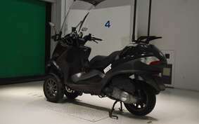 PIAGGIO MP3 250