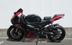 SUZUKI GSX-R750 2014 C4111