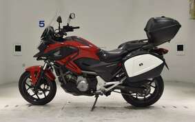 HONDA NC 700 X A 2013 RC63