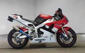 YAMAHA YZF-R1 1999 RN01