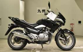 SUZUKI GSR250S GJ55D