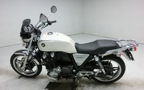 HONDA CB1100 2010 SC65