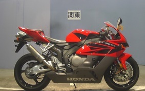 HONDA CBR1000RR 2004 SC57