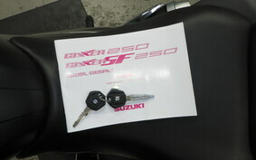 SUZUKI GIXXER 250 ED22B