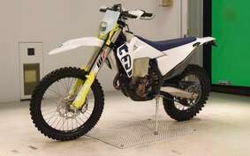 HUSQVARNA FE250