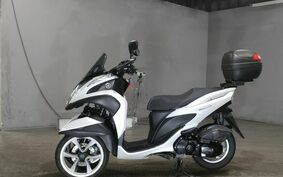 YAMAHA TRICITY 125 SE82J