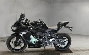 KAWASAKI ZX-25R ZX250E