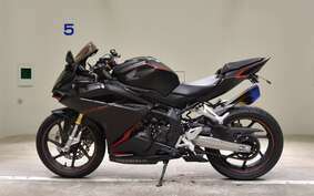 HONDA CBR250RR A MC51