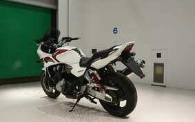 HONDA CB1300SB SUPER BOLDOR A 2010 SC54