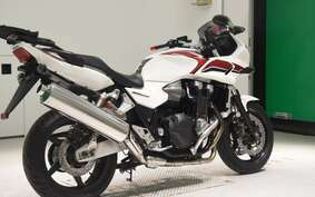 HONDA CB1300SB SUPER BOLDOR A 2011 SC54