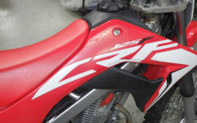 HONDA CRF125F JE03