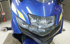 SUZUKI GIXXER 250 SF