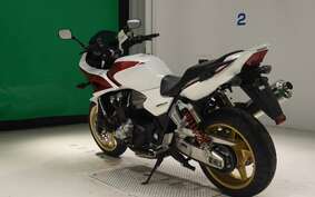 HONDA CB1300SF SUPER BOLDOR 2011 SC54