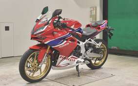 HONDA CBR250RR A MC51