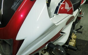 HONDA CB1300SB SUPER BOLDOR A 2013 SC54