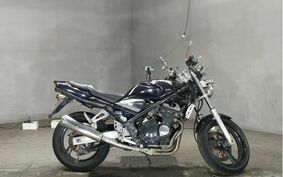 SUZUKI BANDIT 250 GJ77A