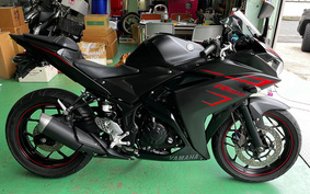 YAMAHA YZF-R25 RG10