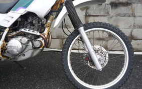 YAMAHA SEROW 225 W 4JG