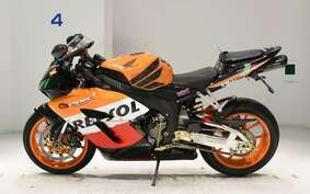 HONDA CBR1000RR 2005