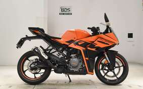 KTM 390 RC 2022 JYJ40