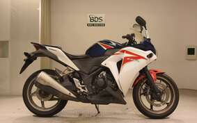 HONDA CBR250R A MC41