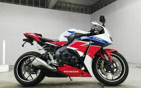 HONDA CBR1000RR 2016 SC59