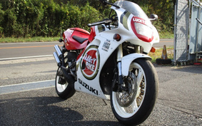 SUZUKI RGV250 Gamma VJ22A