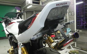 HONDA CB1300SB SUPER BOLDOR SP 2022 SC54