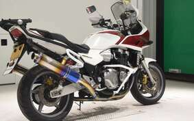 HONDA CB1300SB SUPER BOLDOR A 2013 SC54