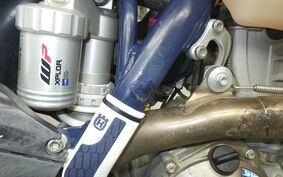 HUSQVARNA FE350