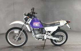 SUZUKI DJEBEL 200 (DR200SE) SH42A