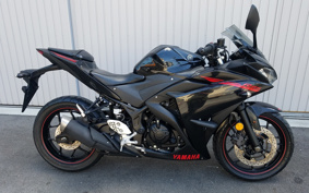 YAMAHA YZF-R25 RG10J